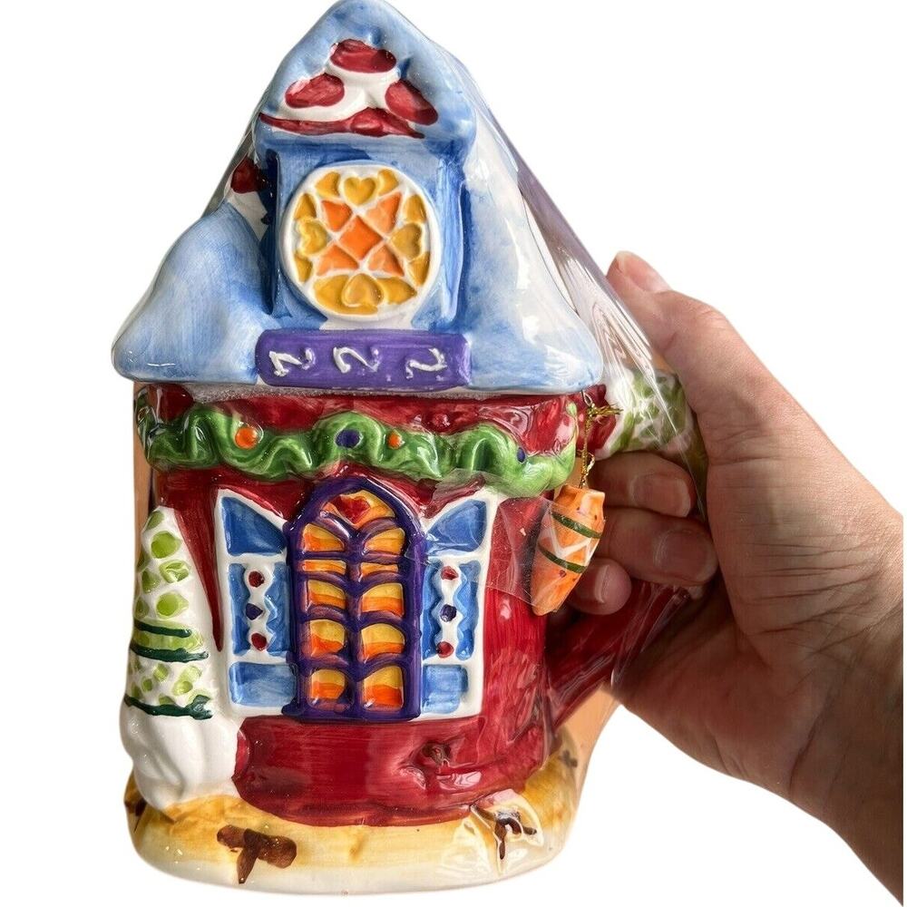 NEW Holiday Christmas Mug Hand Painted Ceramic Cocoa Coffee Cup Roof Cover Decor